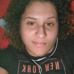 Meet your Posher, Yennifer